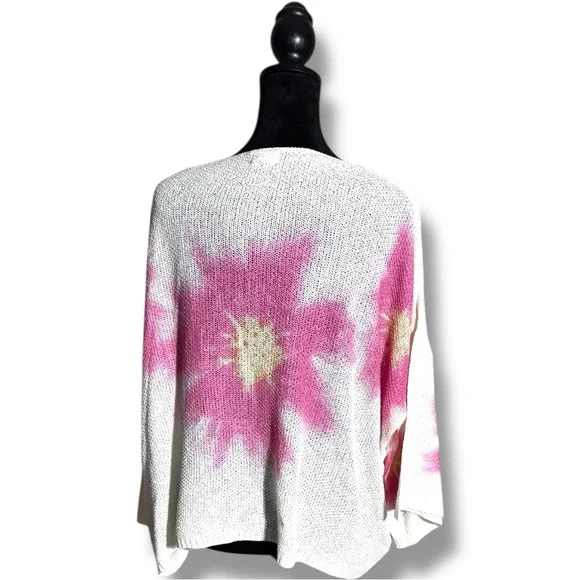 Pol Floral Pink and White Sheer Knit Women's Poncho Style 3/4 Sleeve Top - Picture 5 of 16